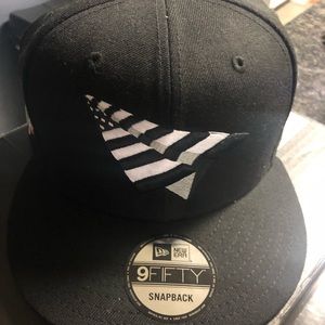 New era SnapBack limited edition  🇵🇦